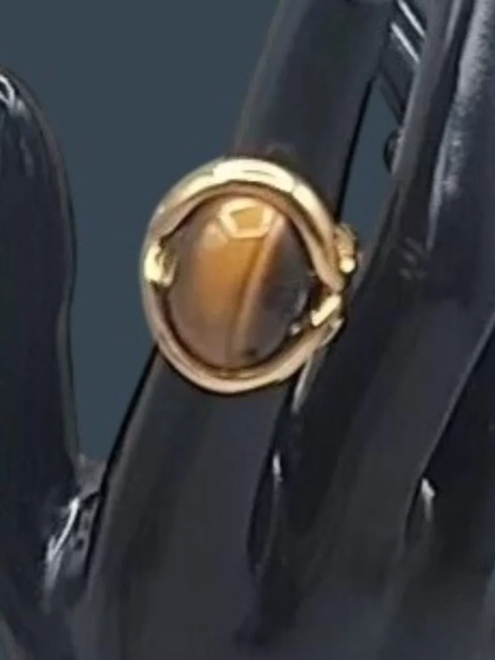 VTG Signed JOMAZ Tiger's Eye Statement Ring Gold Tone Cocktail Cabochon 5.5 RARE